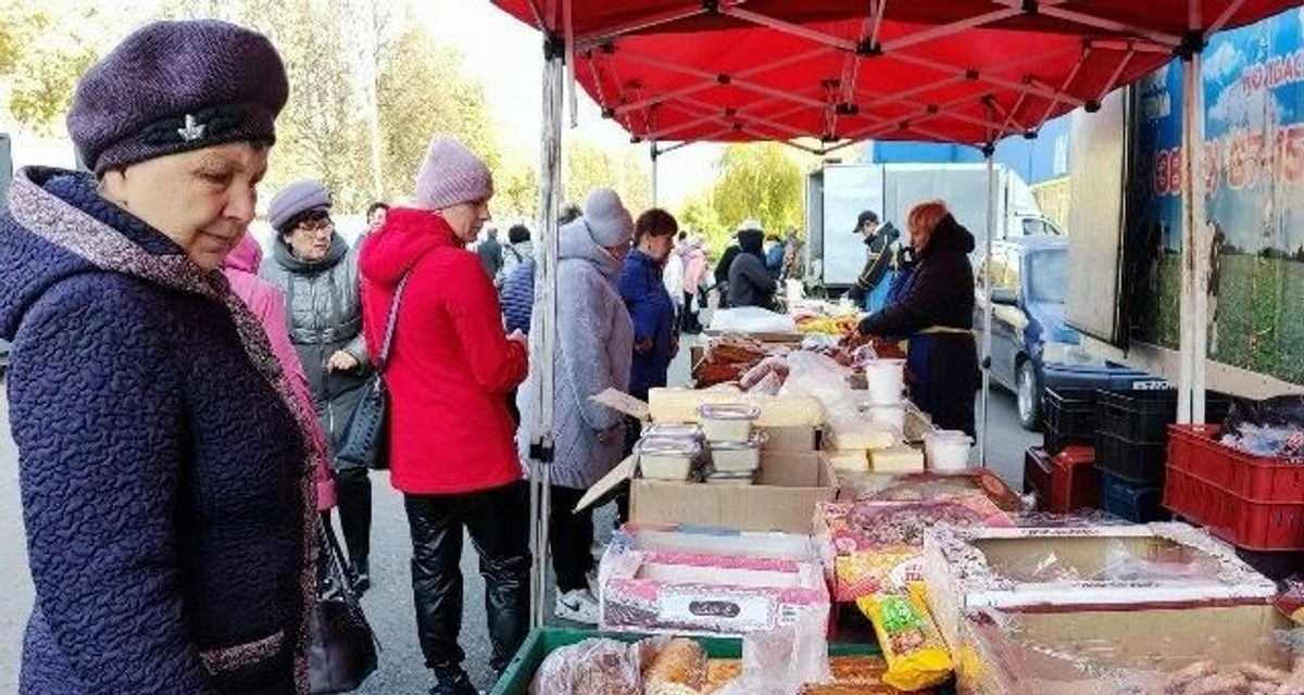 Более 100 кузбасских производителей привезут продукты без наценки на ярмарку в Новокузнецке 9 октября